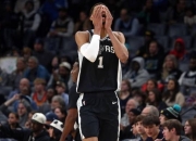 国王绝杀时刻，助攻爆棚点燃赛场，老鹰迎来胜利！